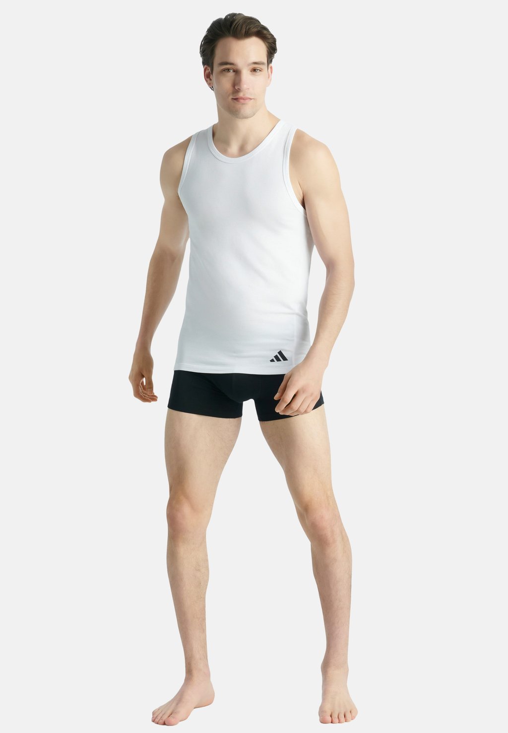 Нижняя футболка ERGONOMIC TANK 2PK Adidas Sportswear, белый
Нижняя футболка ERGONOMIC TANK 2PK Adidas Sportswear, белый