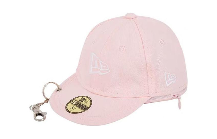 New Era Тканевая кепка с миниатюрным ключницей унисекс розовая
New Era Тканевая кепка с миниатюрным ключницей унисекс розовая
