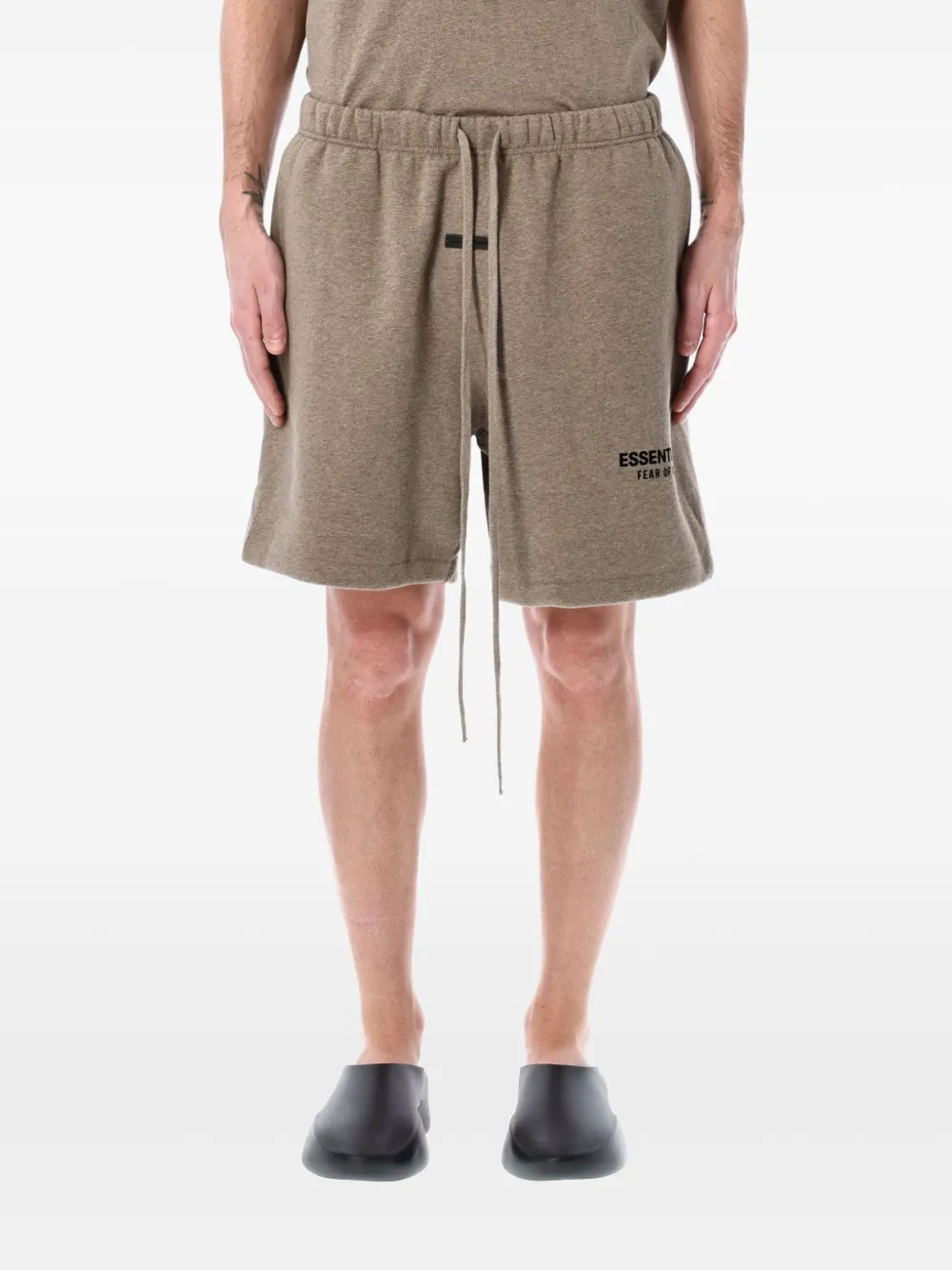 Флисовые спортивные шорты FEAR OF GOD ESSENTIALS, коричневый
Флисовые спортивные шорты FEAR OF GOD ESSENTIALS, коричневый
