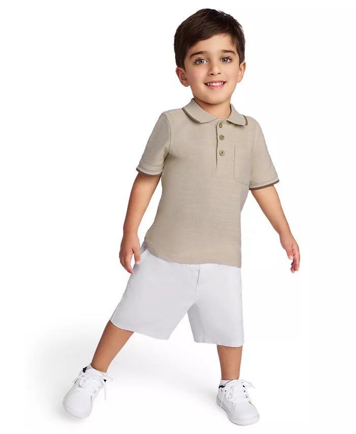 Детский комплект для мальчиков: поло с узором «елочка» и шорты из твила, 2 предмета Calvin Klein
Детский комплект для мальчиков: поло с узором «елочка» и шорты из твила, 2 предмета Calvin Klein