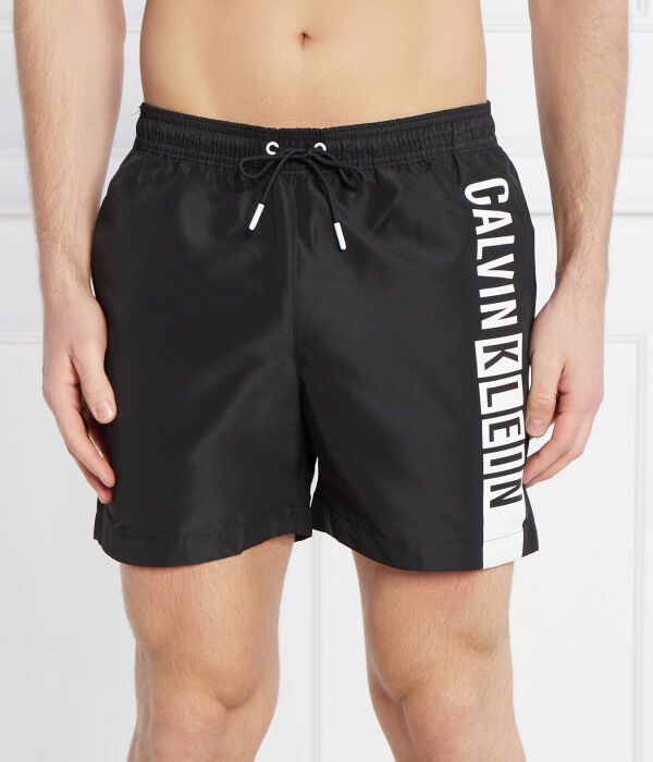 Шорты мужские Calvin Klein Swimwear пляжные с задним карманом, черный
Шорты мужские Calvin Klein Swimwear пляжные с задним карманом, черный