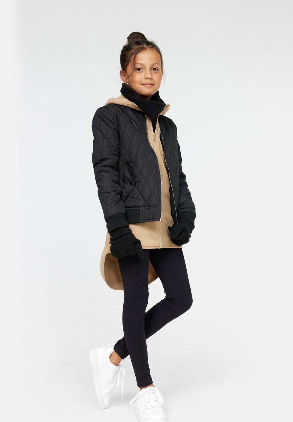 Куртка-бомбер DIAMOND QUILT Urban Classics, цвет black
Куртка-бомбер DIAMOND QUILT Urban Classics, цвет black