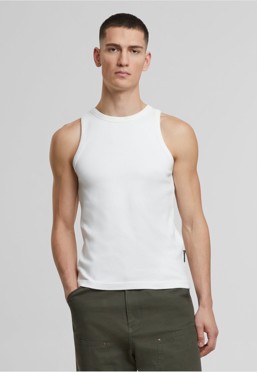 Топ PROHIBITED TANK, White
Топ PROHIBITED TANK, White