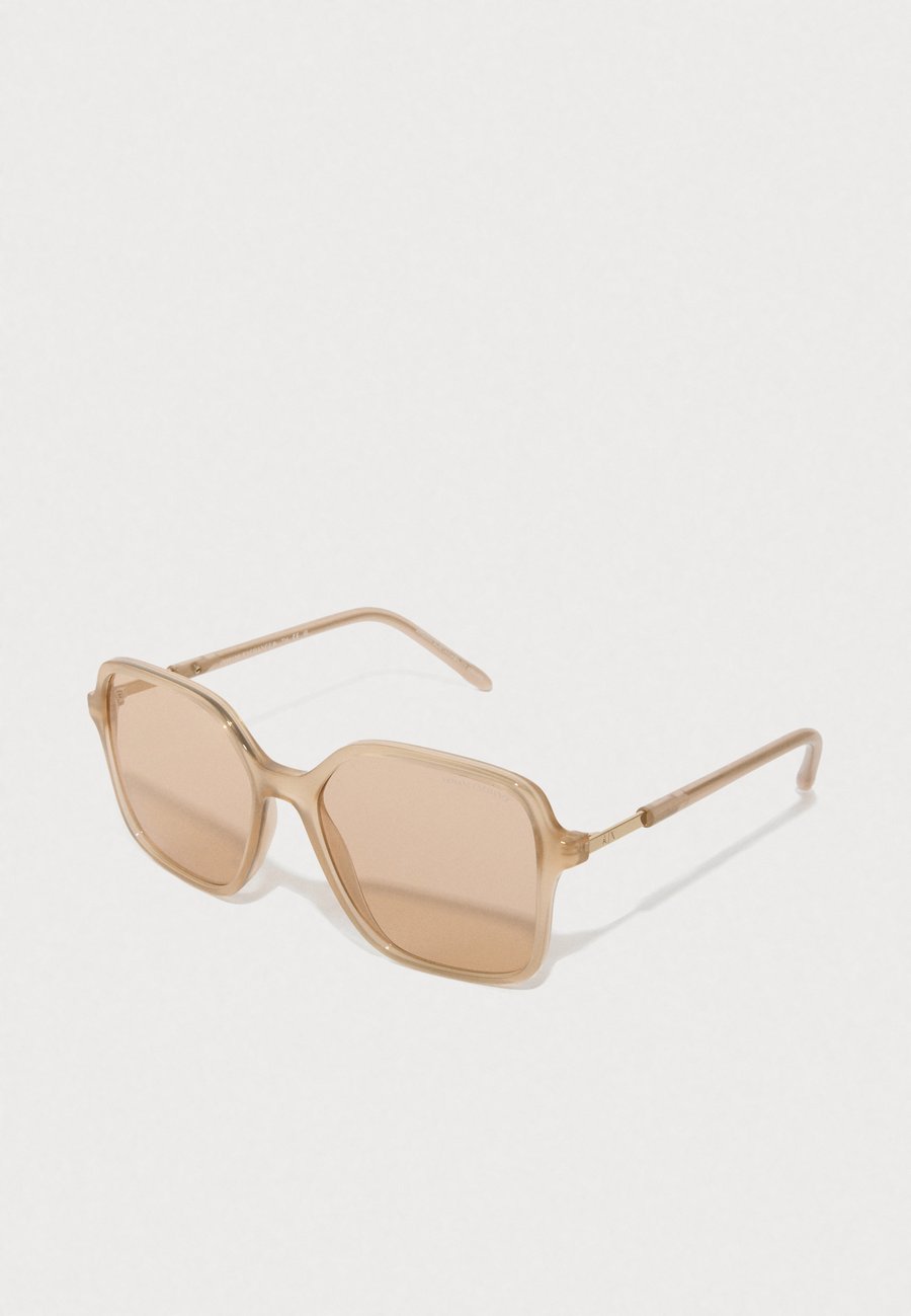Солнцезащитные очки Armani Exchange Sunglasses, Light Brown
Солнцезащитные очки Armani Exchange Sunglasses, Light Brown