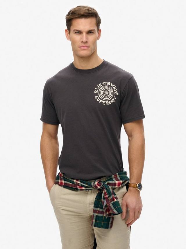 Свободная футболка с повествованием на открытом воздухе Superdry, цвет Bison Black 
Свободная футболка с повествованием на открытом воздухе Superdry, цвет Bison Black