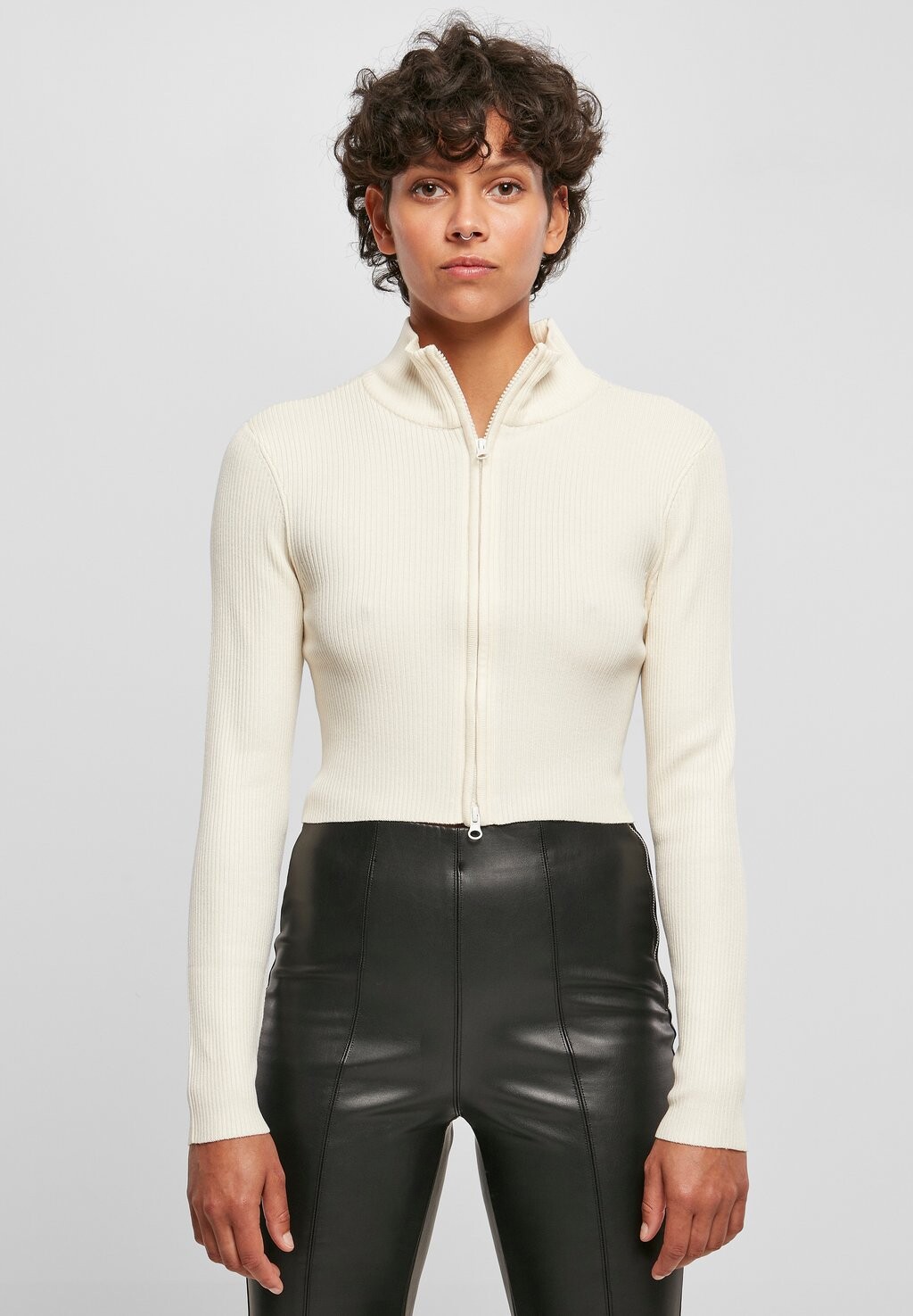 Кардиган Urban Classics на молнии, белый
Кардиган Urban Classics на молнии, белый