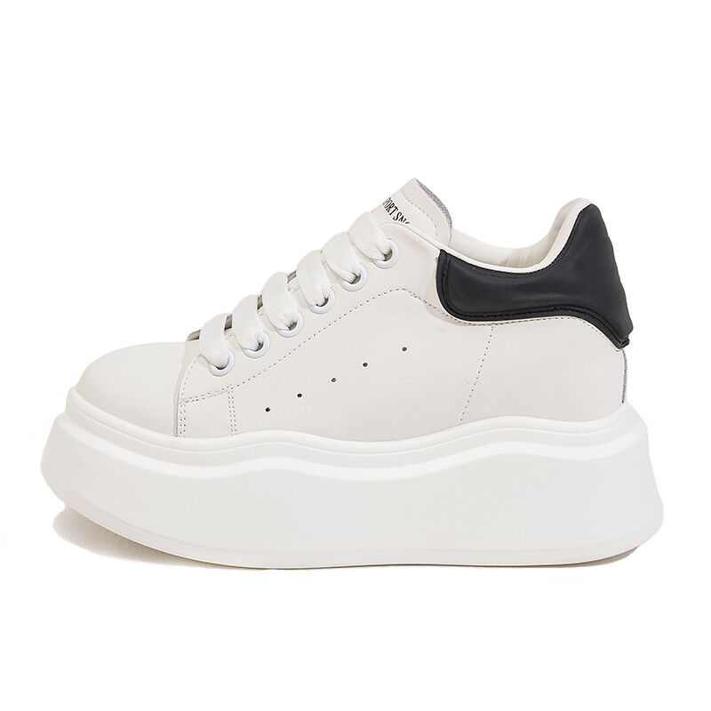 Кеды, скейтборд обувь женская низкая Milan Love Song, белый/черный
Кеды, скейтборд обувь женская низкая Milan Love Song, белый/черный