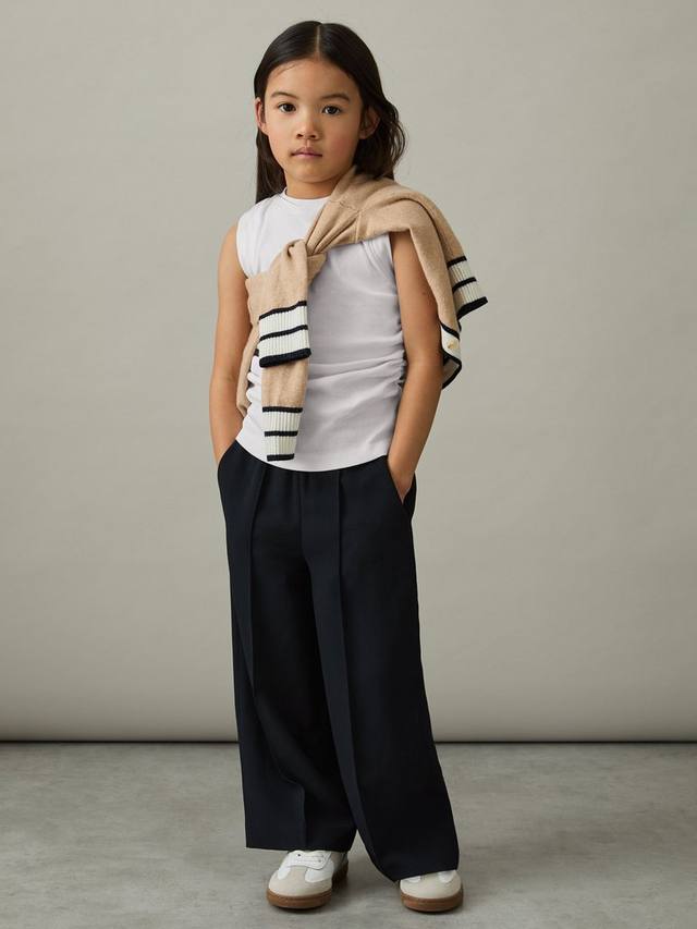 Детский жилет Trudy с защипами Reiss, White
Детский жилет Trudy с защипами Reiss, White