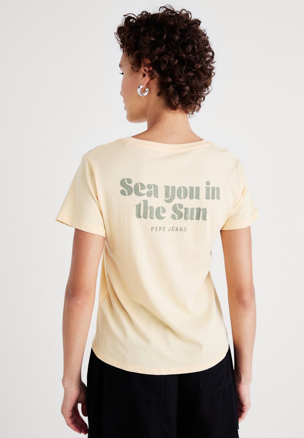 Принт на футболке EFFIE Pepe Jeans, светло-желтый
Принт на футболке EFFIE Pepe Jeans, светло-желтый