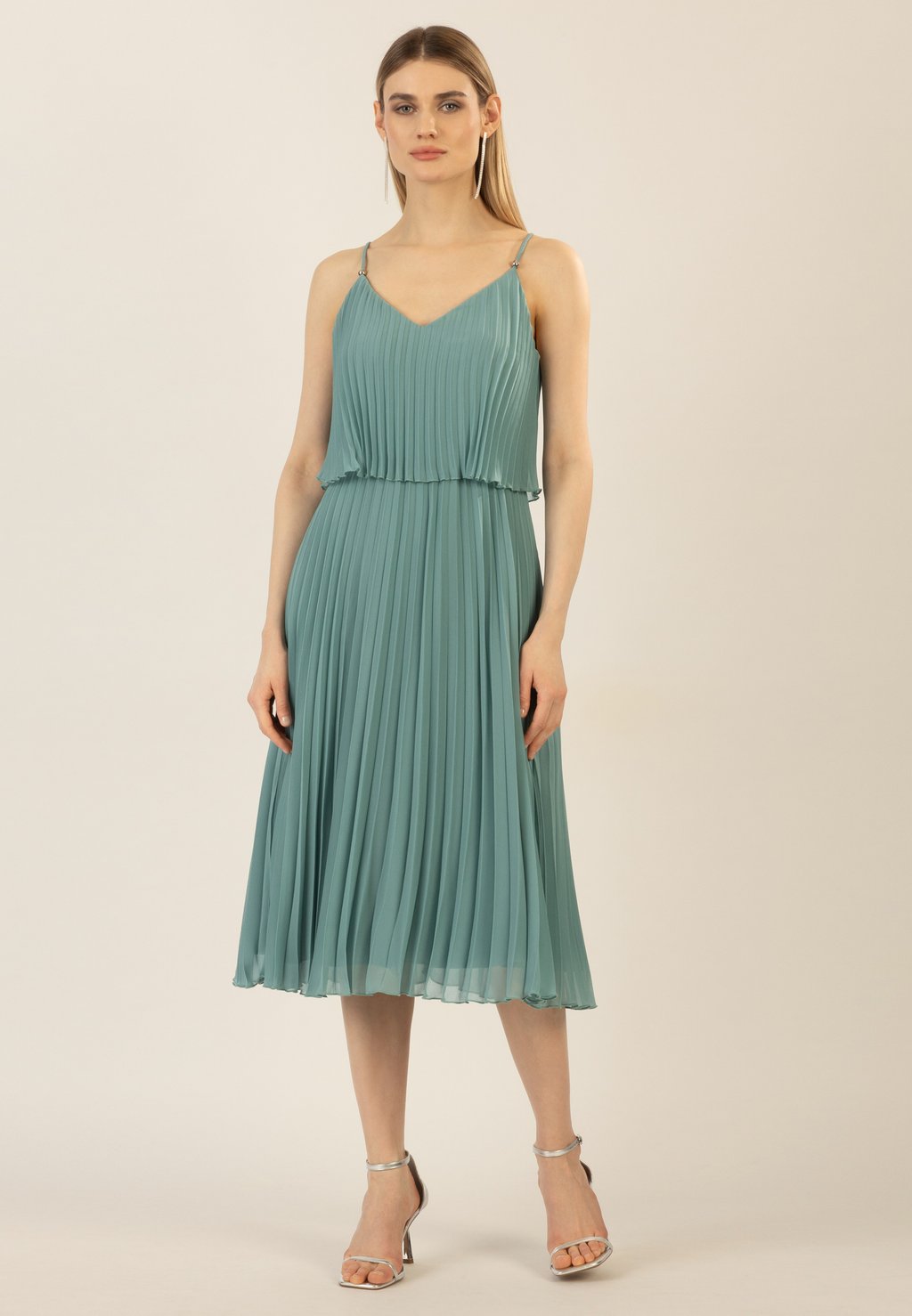 Повседневное платье KURZES PLISSEE Apart, мятный
Повседневное платье KURZES PLISSEE Apart, мятный