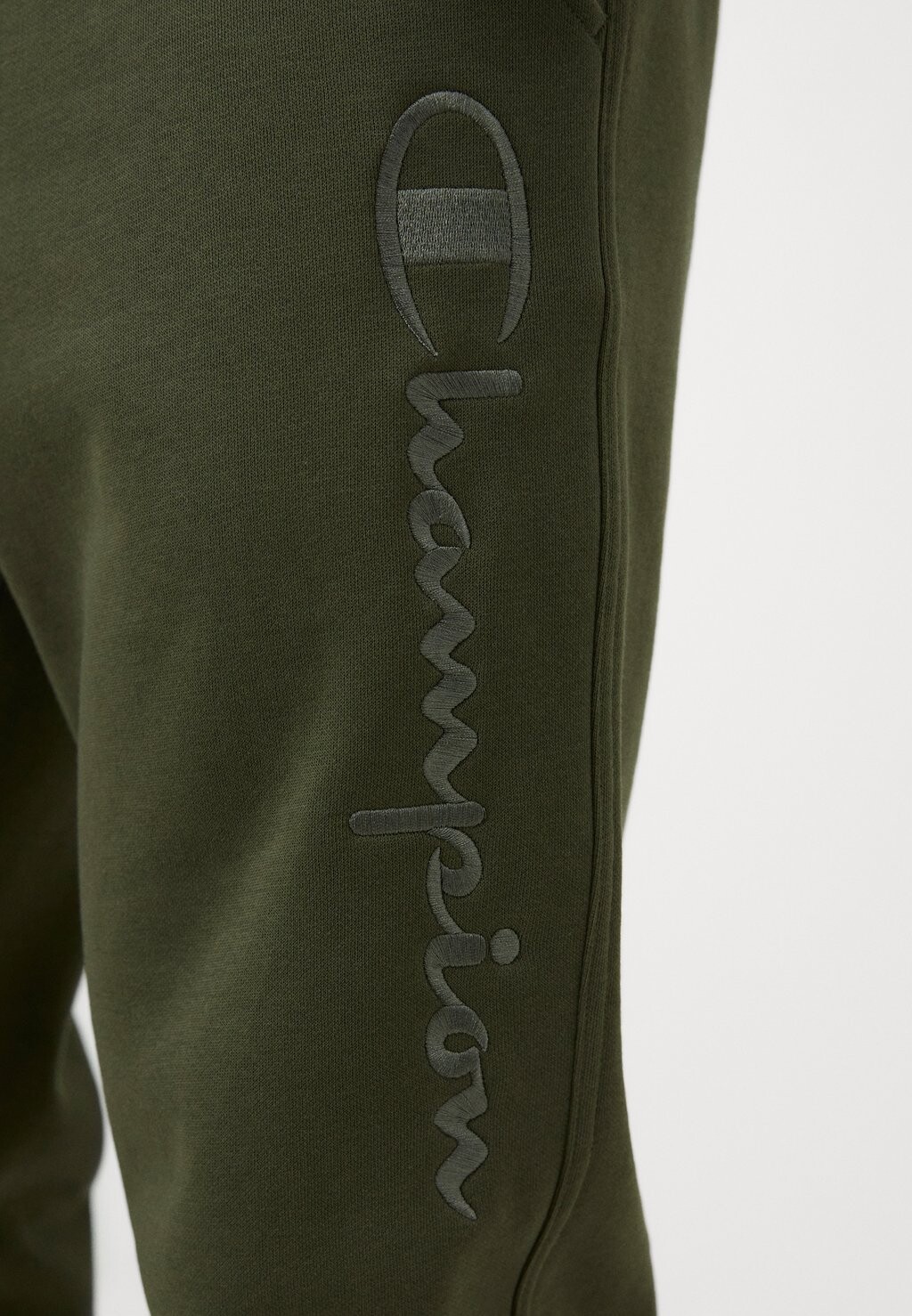 Спортивные брюки ICONS ELASTIC CUFF PANTS LARGE LOGO Champion, темно-зеленый
Спортивные брюки ICONS ELASTIC CUFF PANTS LARGE LOGO Champion, темно-зеленый