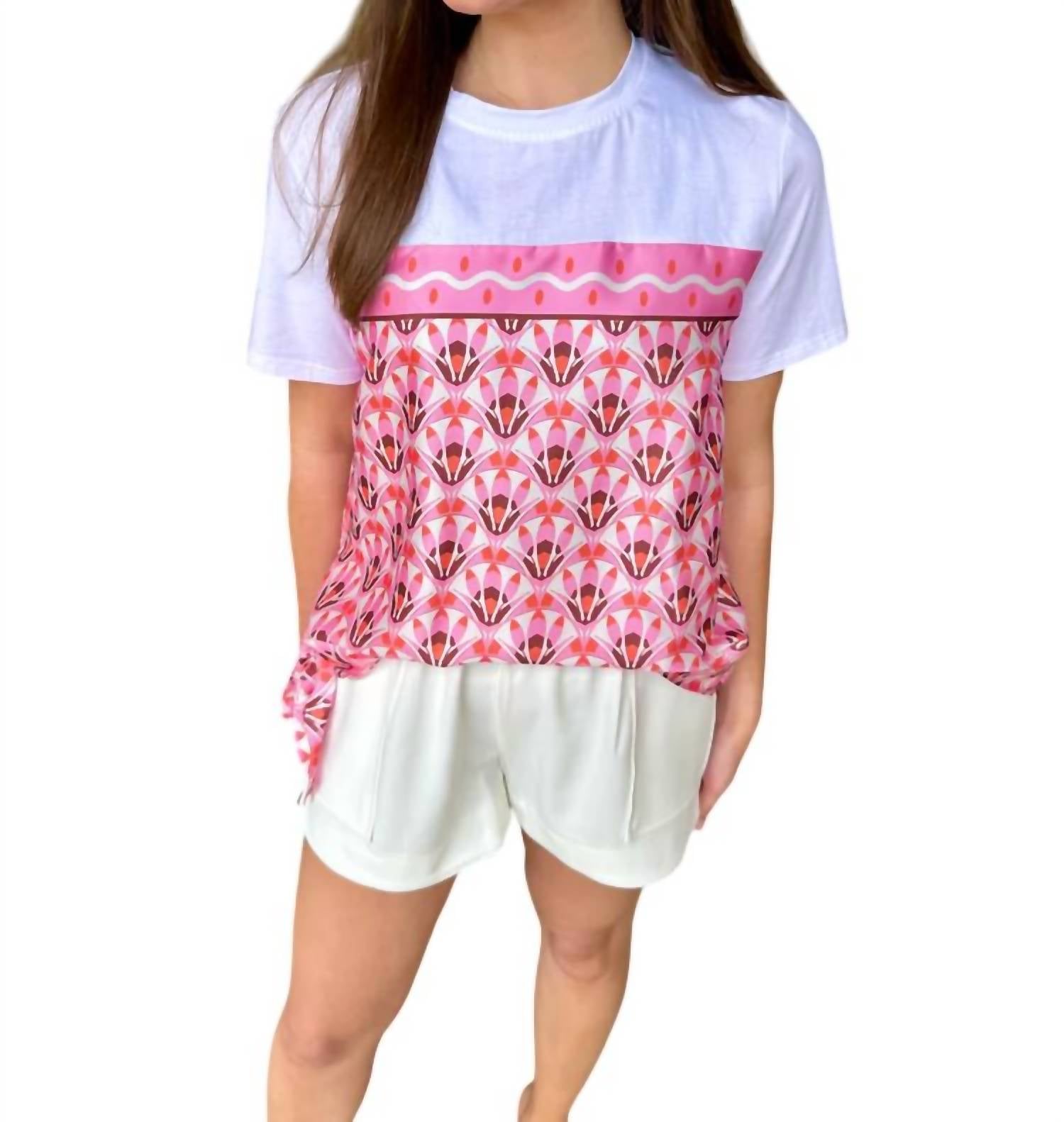 Футболка с принтом и боковой завязкой Tribeca Fans Jade
Футболка с принтом и боковой завязкой Tribeca Fans Jade