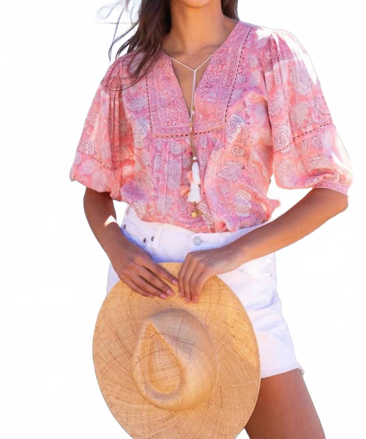 Женский топ Katie в персиковом BELL
Женский топ Katie в персиковом BELL