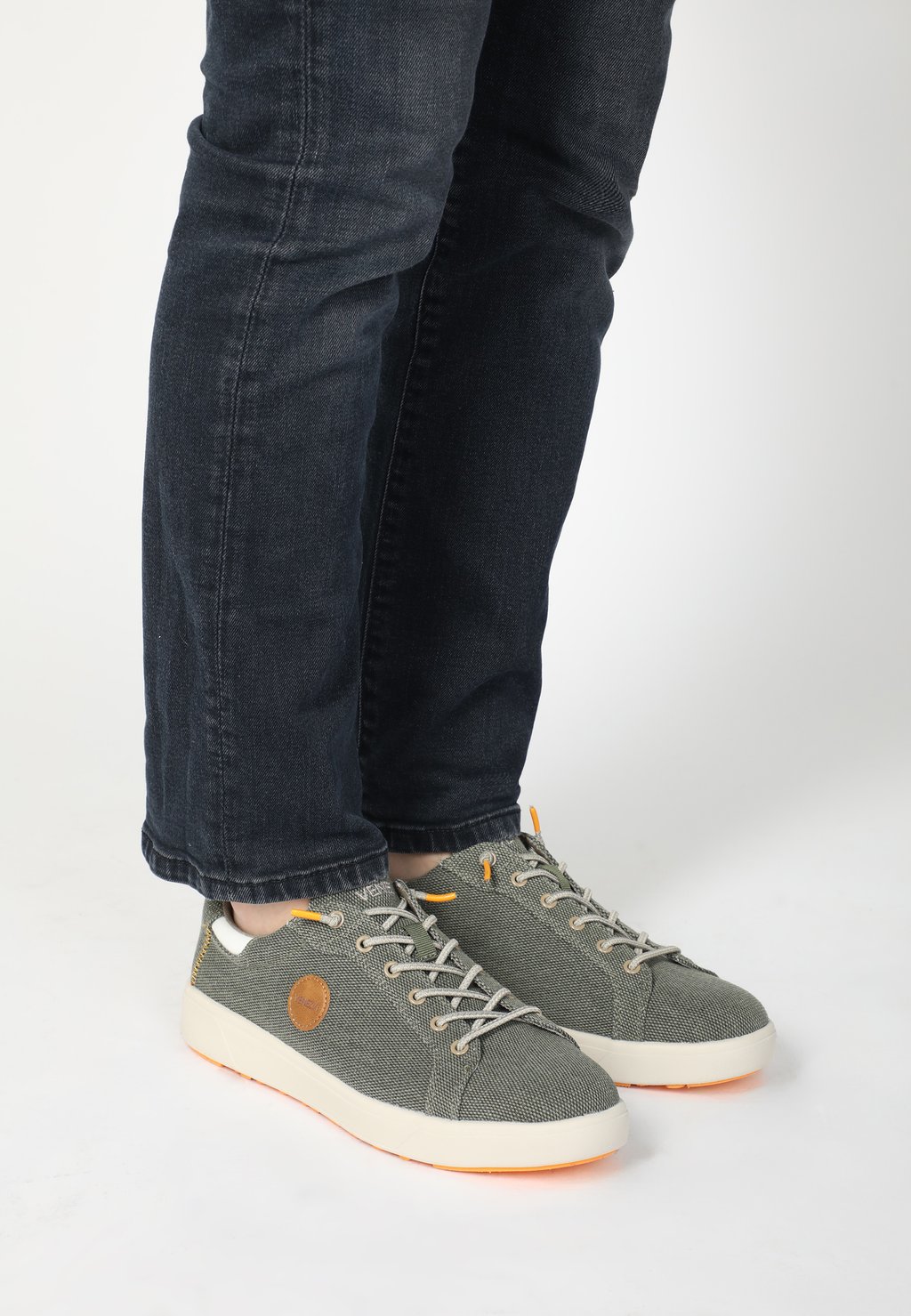 Кроссовки VENEZIA, зеленый
Кроссовки VENEZIA, зеленый