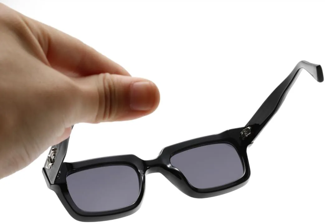 Солнцезащитные очки с защитой UV400 | Маленькая оправа, линзы конфетного цвета | Для женщин и мужчин, для занятий спортом на открытом воздухе и вождения LXLHWN, Gray
Солнцезащитные очки с защитой UV400 | Маленькая оправа, линзы конфетного цвета | Для женщин и мужчин, для занятий спортом на открытом воздухе и вождения LXLHWN, Gray