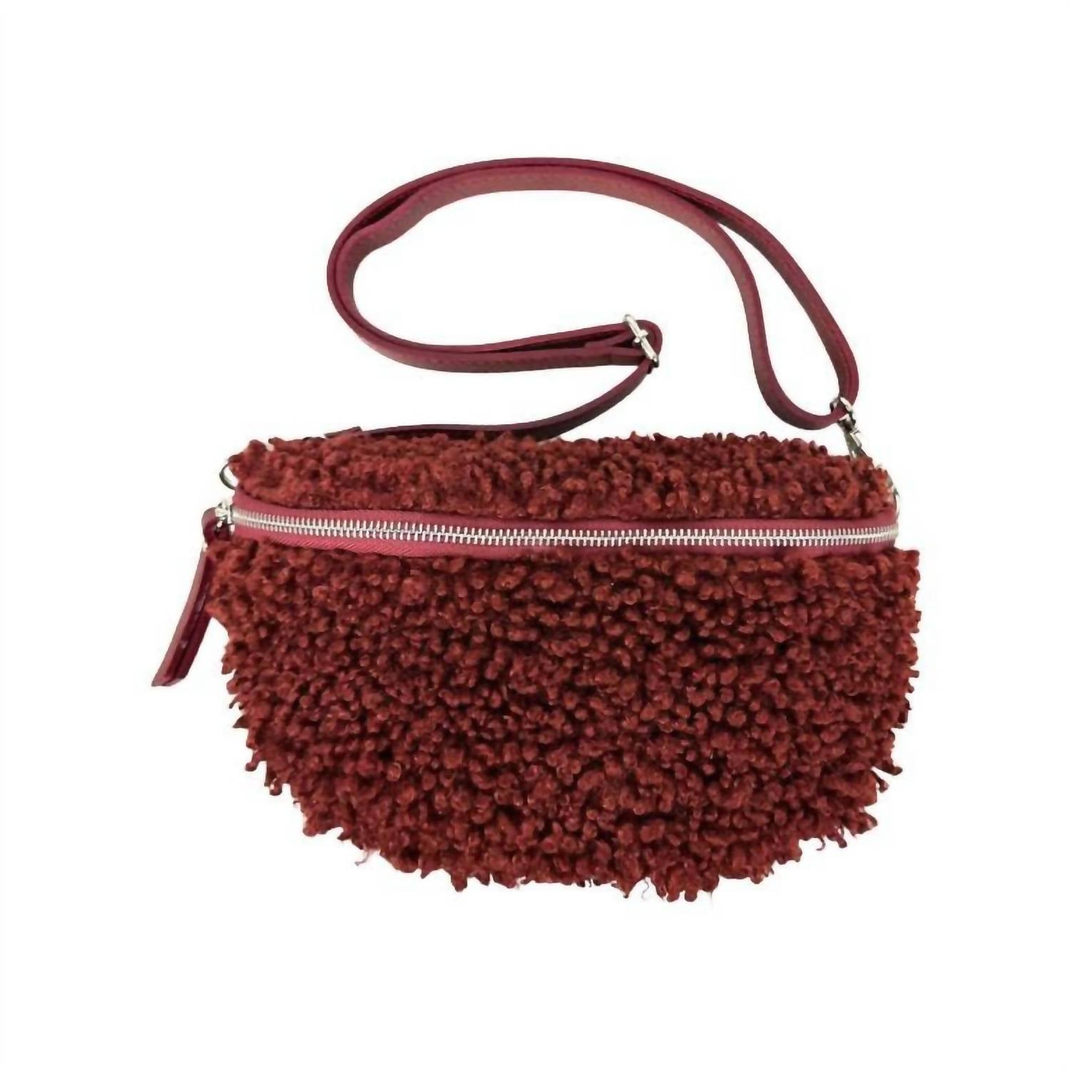 Сумка Sherpa через плечо в винном цвете Chenson & Gorett, Wine
Сумка Sherpa через плечо в винном цвете Chenson & Gorett, Wine