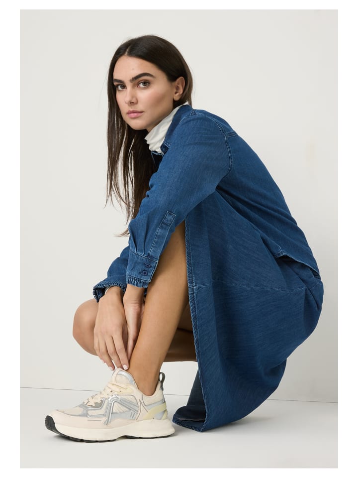 Спортивная джинсовая блузка, короткая посадка, синяя джинсовая ткань More & More
Спортивная джинсовая блузка, короткая посадка, синяя джинсовая ткань More & More