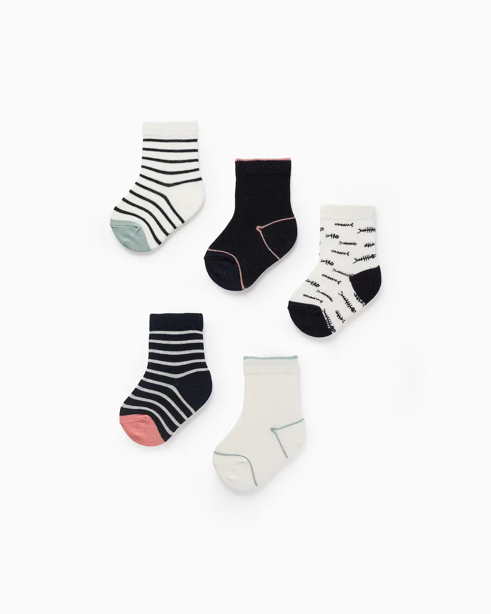 Упаковка из 5 пар простых/полосатых/узорчатых носков для мальчиков Zippy, многоцветный
Упаковка из 5 пар простых/полосатых/узорчатых носков для мальчиков Zippy, многоцветный