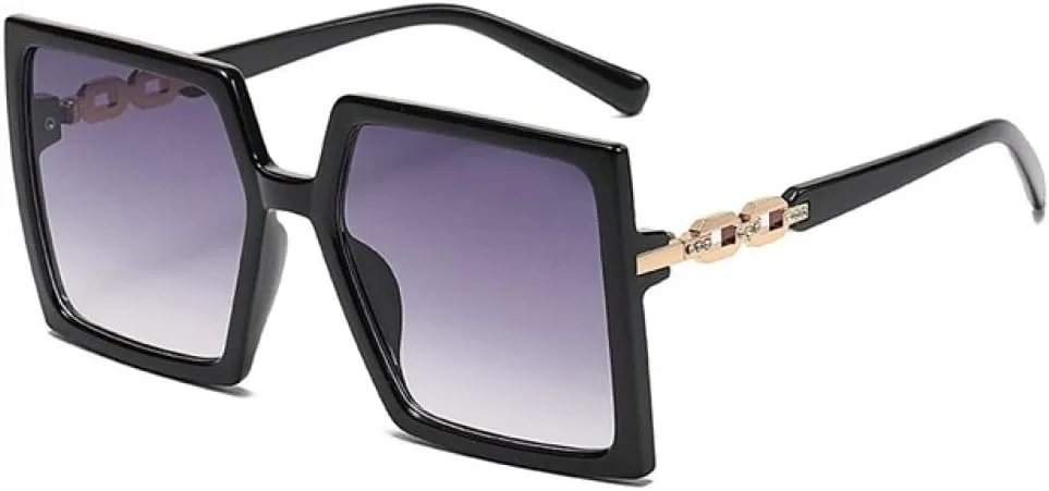 Крупные солнцезащитные очки с бриллиантами для женщин, винтажные солнцезащитные очки для мужчин и женщин с защитой от УФ-излучения UV400 LANGSER, Black Gray
Крупные солнцезащитные очки с бриллиантами для женщин, винтажные солнцезащитные очки для мужчин и женщин с защитой от УФ-излучения UV400 LANGSER, Black Gray