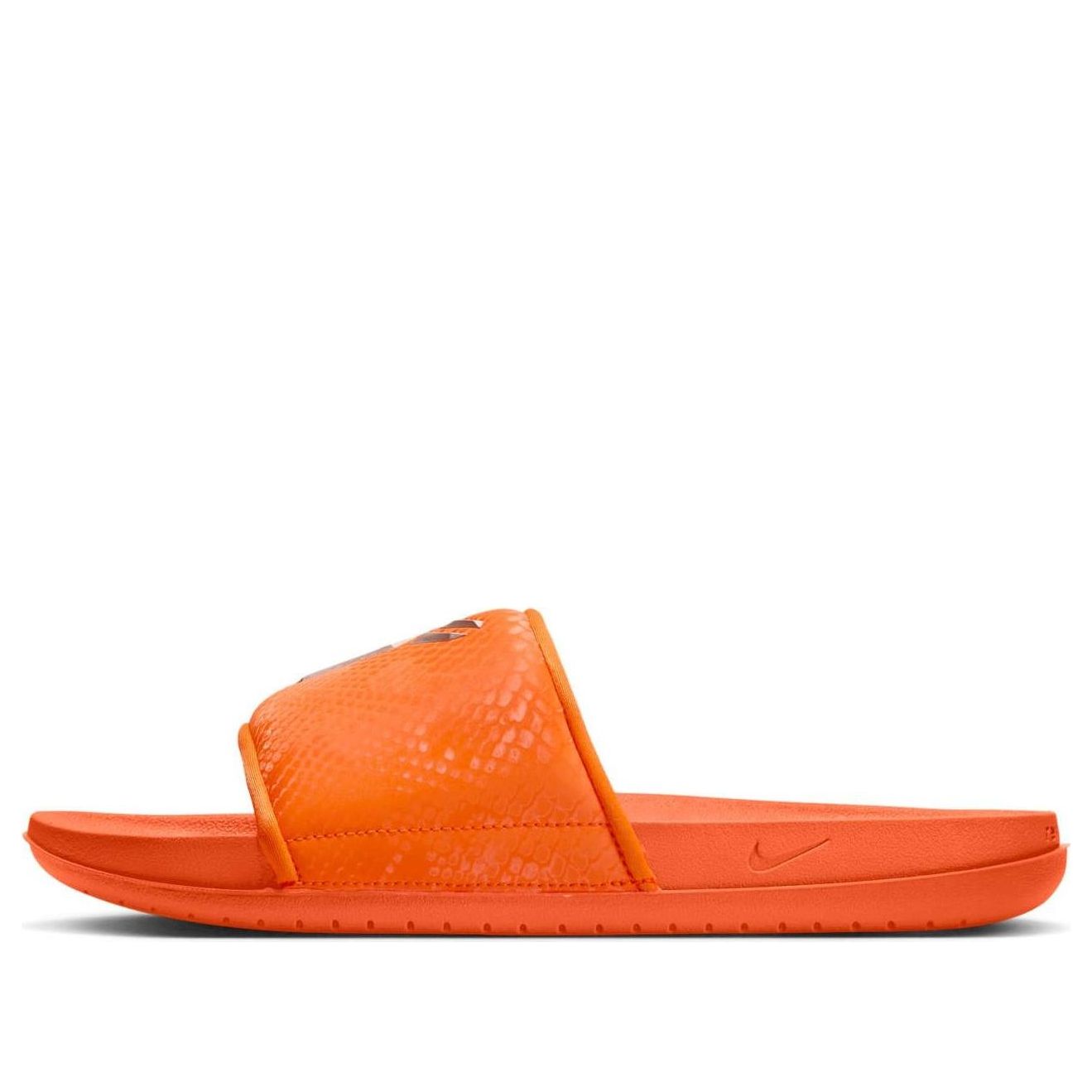 Шлепанцы Nike x Kobe Bryant Offcourt Slide 'Safety Orange'
Шлепанцы Nike x Kobe Bryant Offcourt Slide 'Safety Orange'
