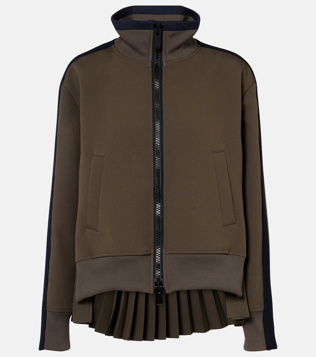 Жакет в технике матлассе и с узором "ёлочка" Sacai, хаки
Жакет в технике матлассе и с узором "ёлочка" Sacai, хаки