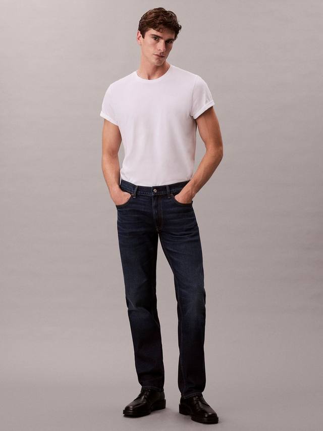 Стройные джинсы с заниженной талией Calvin Klein
Стройные джинсы с заниженной талией Calvin Klein