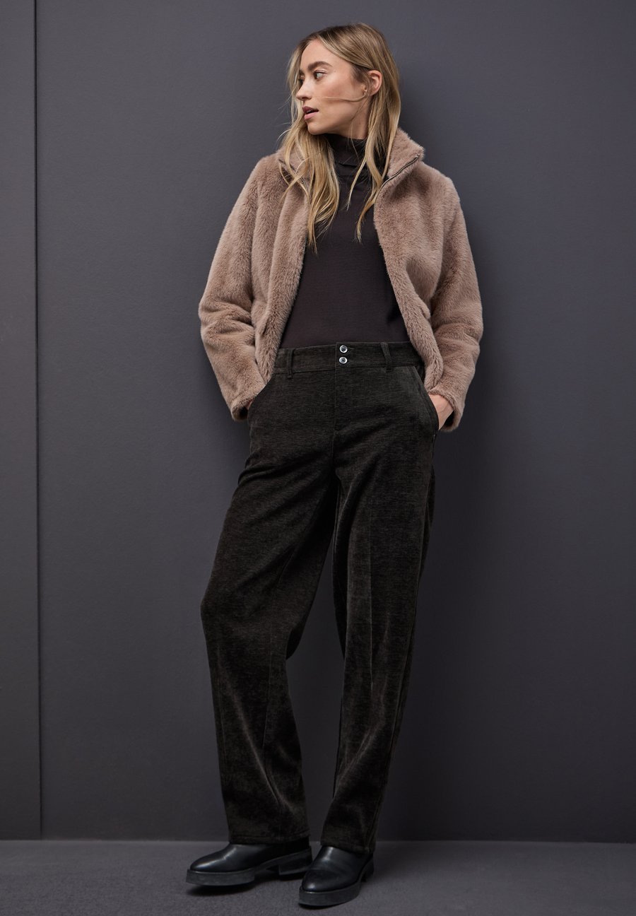 Брюки Street One Trousers, Braun/Dark Brown
Брюки Street One Trousers, Braun/Dark Brown