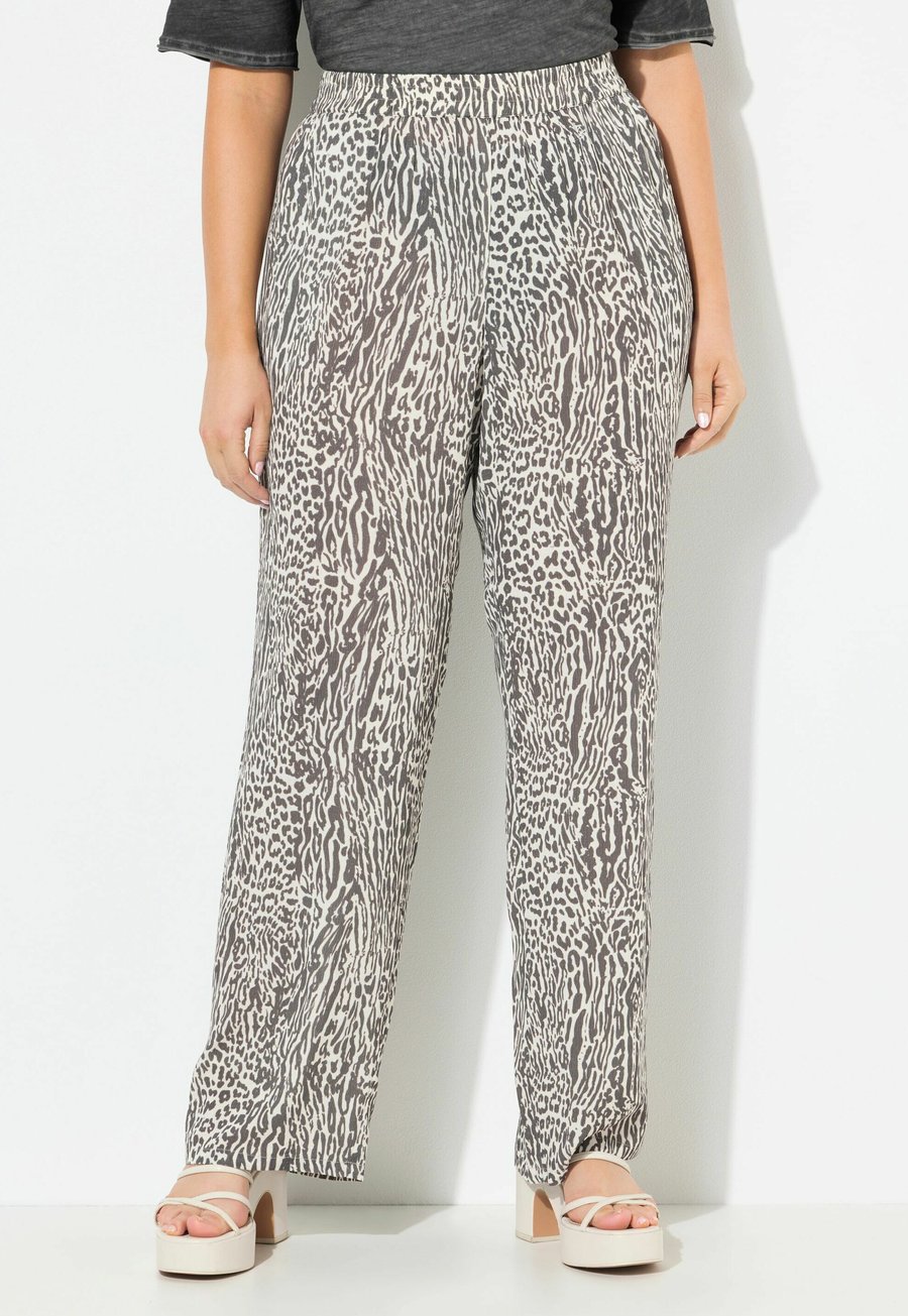 Брюки Ulla Popken ELASTIC WAIST , Snow White/White
Брюки Ulla Popken ELASTIC WAIST , Snow White/White
