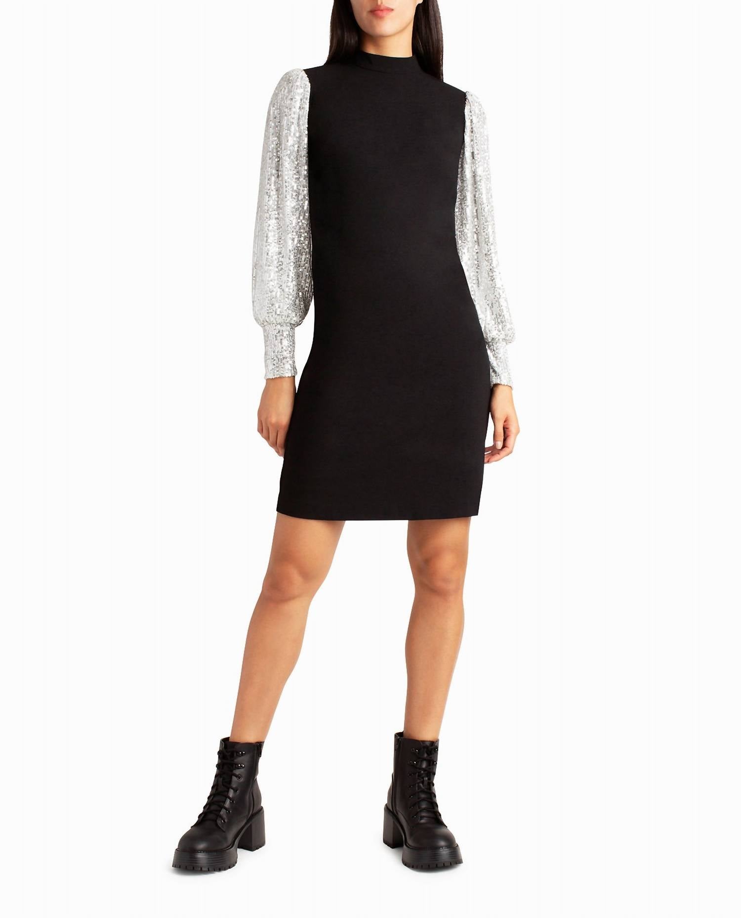 Платье-кэмиль из эластичного крепа в очень черном цвете с серебристыми пайетками Nicole Miller
Платье-кэмиль из эластичного крепа в очень черном цвете с серебристыми пайетками Nicole Miller