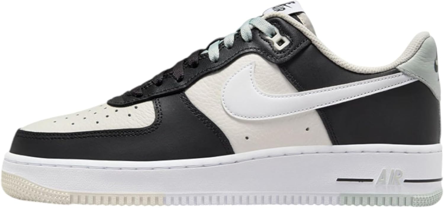 Мужские кроссовки Nike Air Force 1 '07 LV8, белый/черный
Мужские кроссовки Nike Air Force 1 '07 LV8, белый/черный