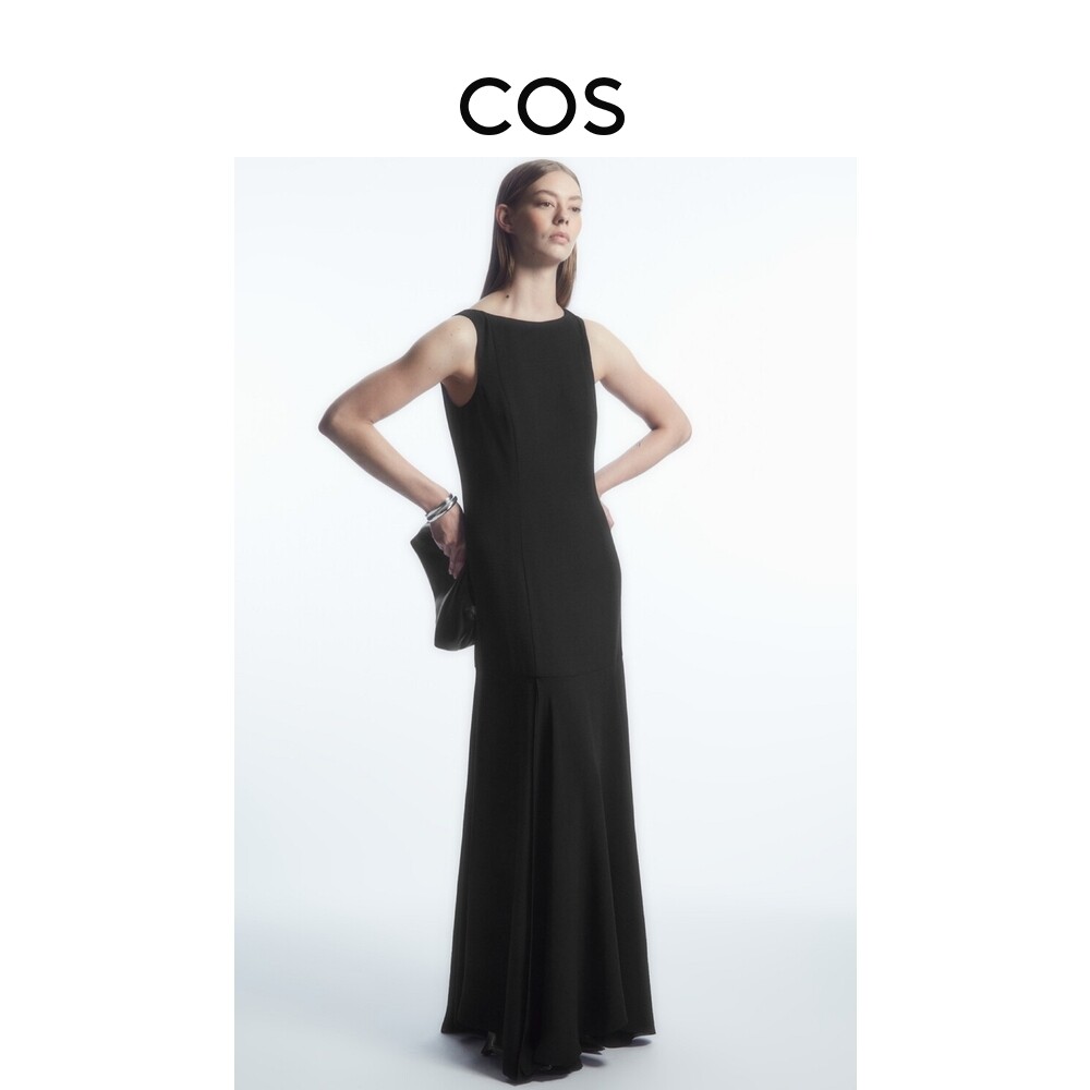 Платье женское Cos без рукавов, черный
Платье женское Cos без рукавов, черный