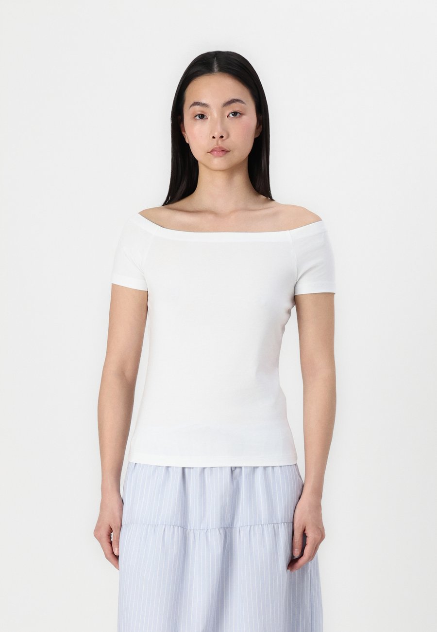 Футболка Vero Moda VMPANDA OFF SHOULDER , Bright White/White, Белый, Футболка Vero Moda VMPANDA OFF SHOULDER , Bright White/White
Футболка Vero Moda VMPANDA OFF SHOULDER , Bright White/White, Белый, Футболка Vero Moda VMPANDA OFF SHOULDER , Bright White/White