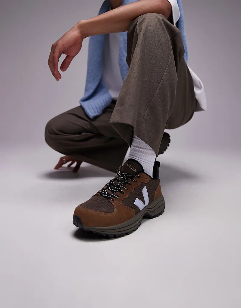 Кроссовки Venturi II коричневого цвета VEJA
Кроссовки Venturi II коричневого цвета VEJA