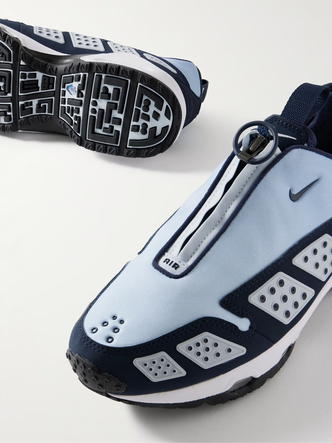 Кроссовки Air Max SNDR Scuba с резиновой отделкой NIKE, синий 
Кроссовки Air Max SNDR Scuba с резиновой отделкой NIKE, синий