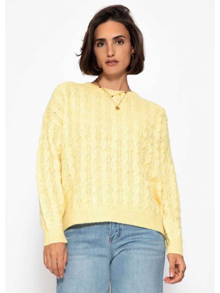 Желтый свитер с косичной вязкой SASSYCLASSY
Желтый свитер с косичной вязкой SASSYCLASSY