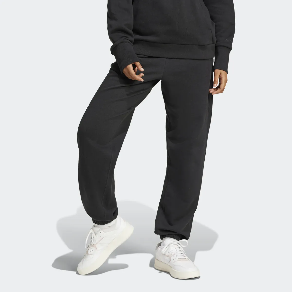 Спортивные брюки Adidas Sportswear "W ALL SZN FT PT" (1 шт.), черный
Спортивные брюки Adidas Sportswear "W ALL SZN FT PT" (1 шт.), черный