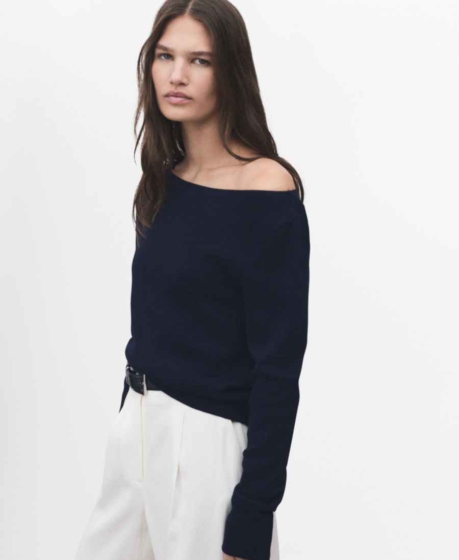 Женский свитер тонкой вязки с вырезом-лодочкой MANGO, Dark Navy
Женский свитер тонкой вязки с вырезом-лодочкой MANGO, Dark Navy
