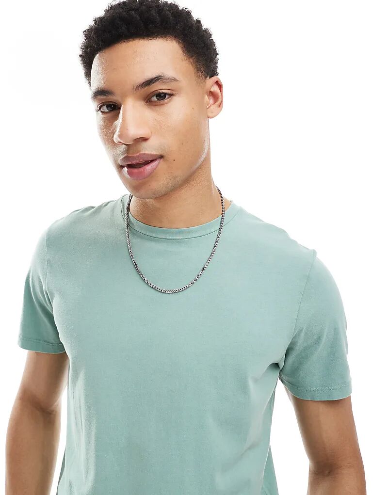 Базовая футболка Superdry Classic в цвете «стиральный сланец»
Базовая футболка Superdry Classic в цвете «стиральный сланец»