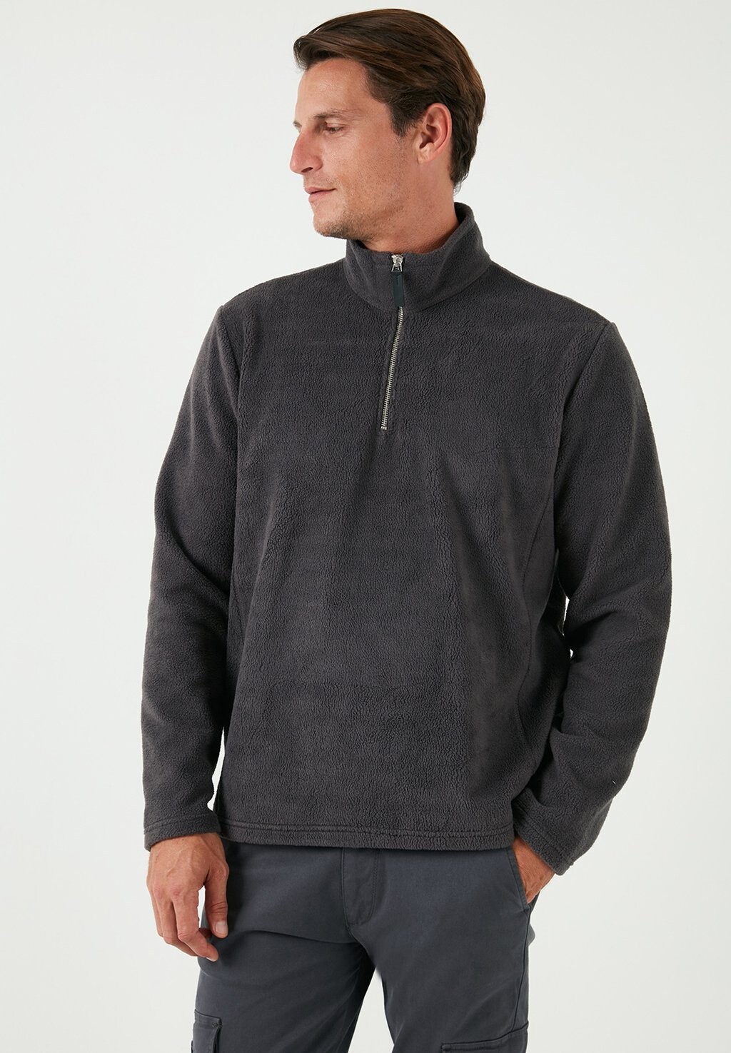 Флисовый джемпер Buratti, антрацит
Флисовый джемпер Buratti, антрацит