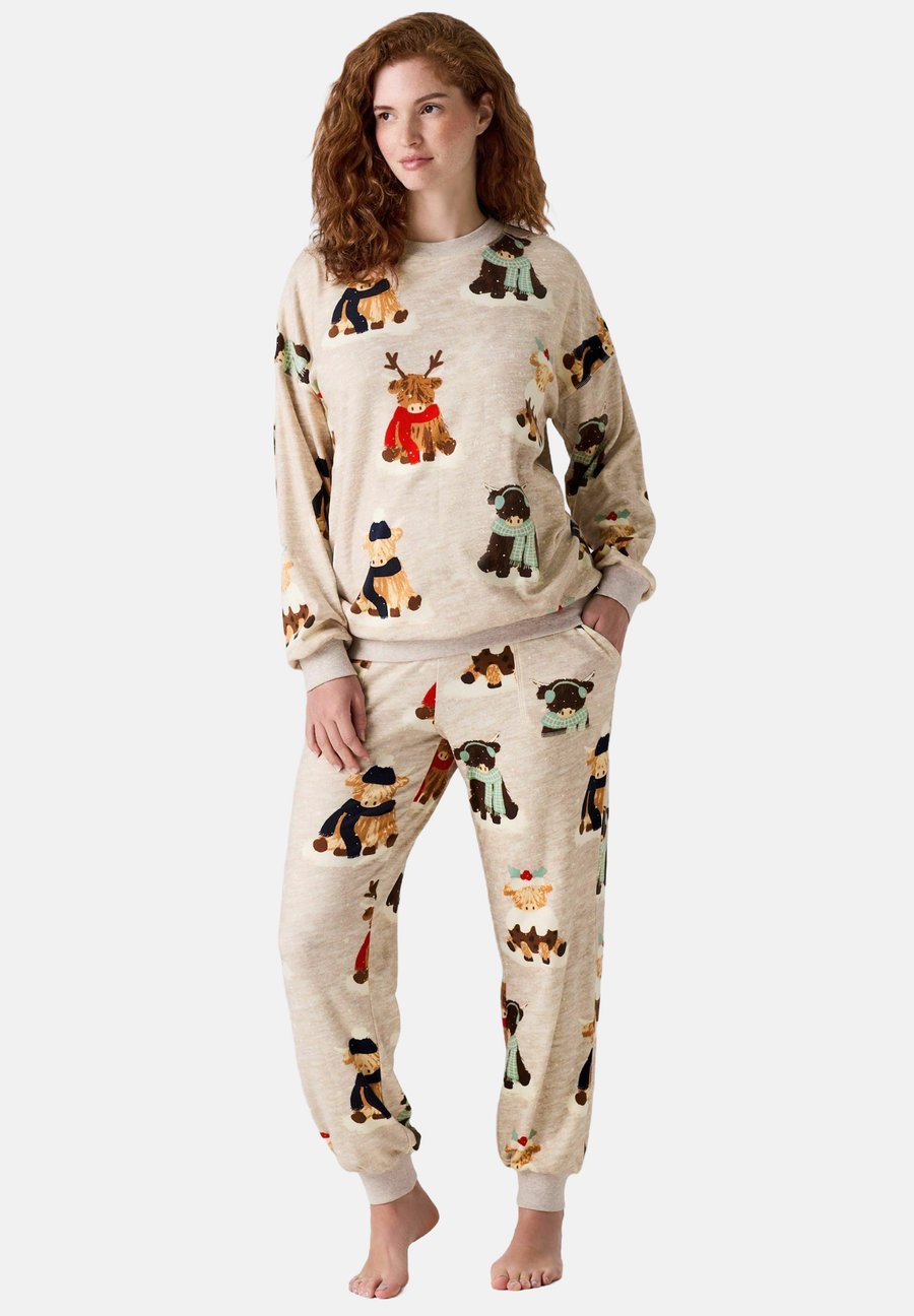 Пижамный комплект Next MATERNITY LONG SLEEVE SET, Oatmeal Hamish The Highland Cow/Beige
Пижамный комплект Next MATERNITY LONG SLEEVE SET, Oatmeal Hamish The Highland Cow/Beige