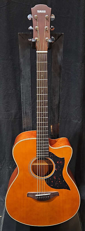 Акустическая гитара Yamaha AC1M Concert Cutaway - Vintage Natural 2023
Акустическая гитара Yamaha AC1M Concert Cutaway - Vintage Natural 2023