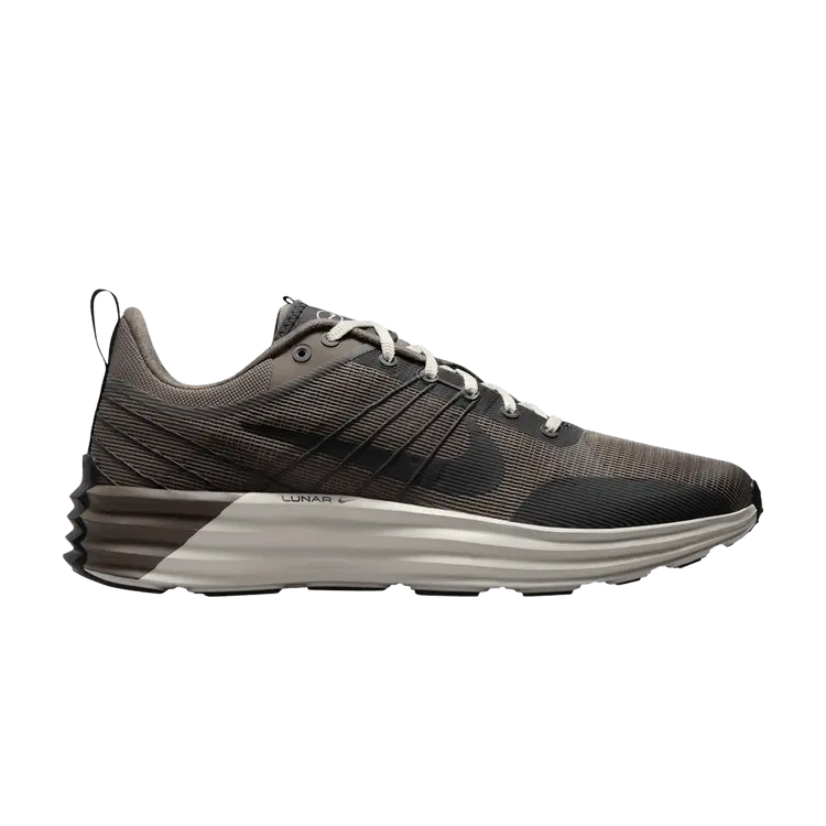 Кроссовки Nike Lunar Roam Cave Stone, коричневый
Кроссовки Nike Lunar Roam Cave Stone, коричневый