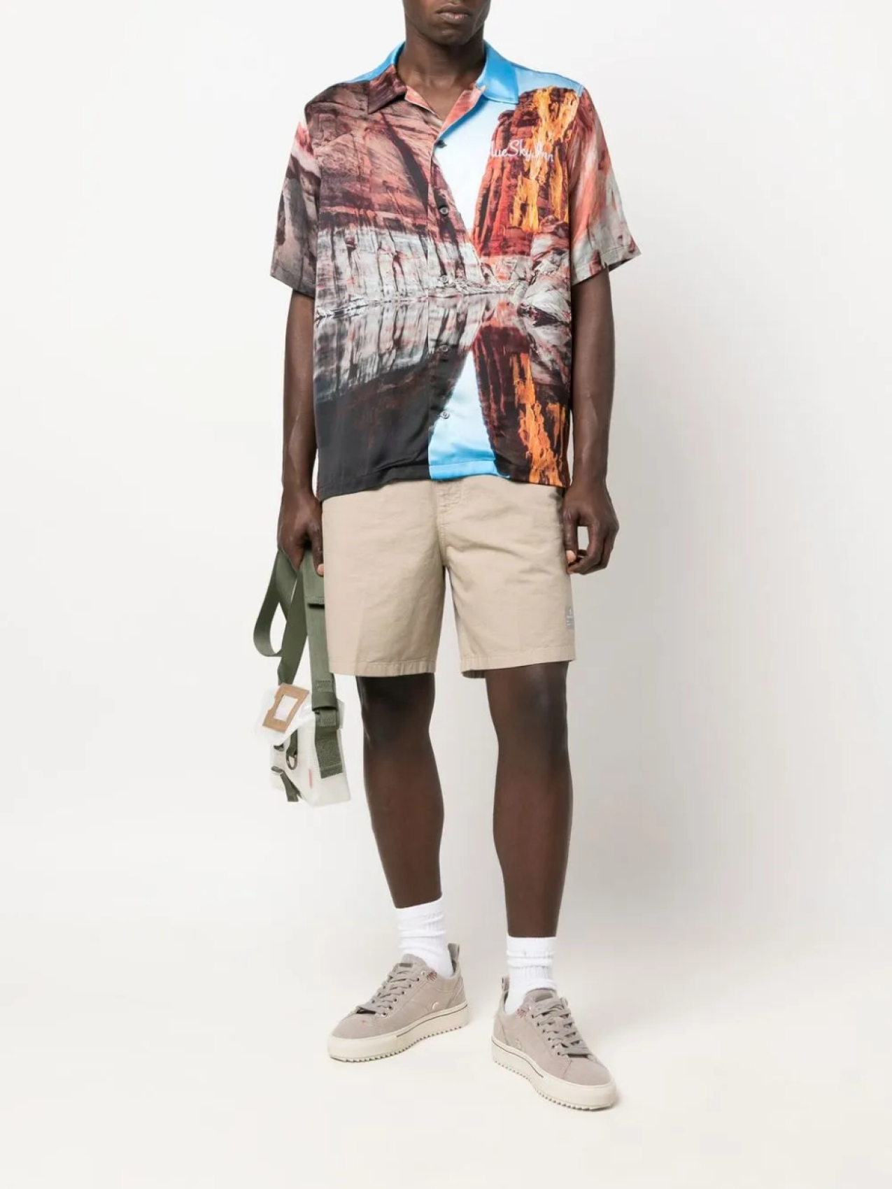 BLUE SKY INN рубашка с короткими рукавами и вышитым логотипом, синий
BLUE SKY INN рубашка с короткими рукавами и вышитым логотипом, синий