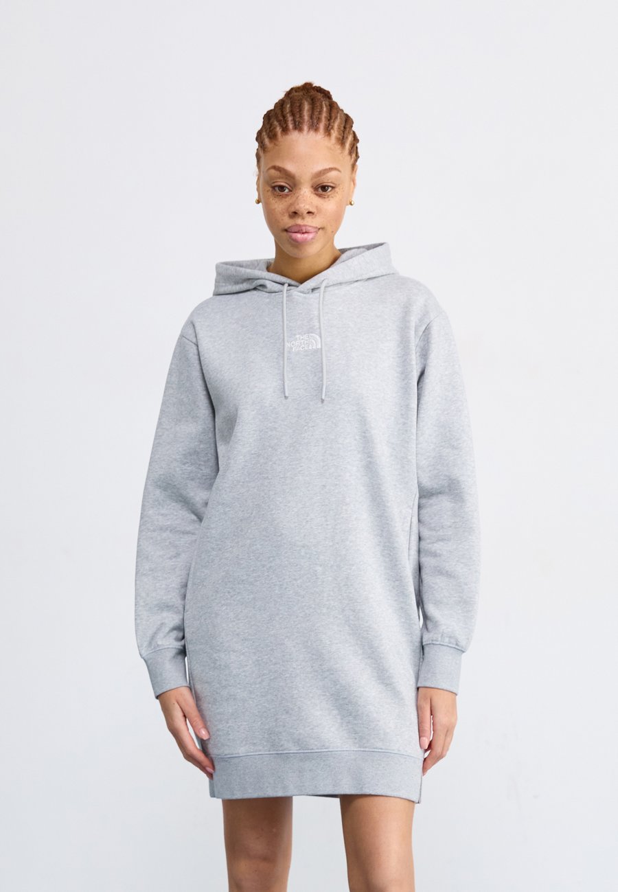 Платье The North Face ESSENTIAL RELAXED HOODIE DRESS, Light Grey Heather/Light Grey
Платье The North Face ESSENTIAL RELAXED HOODIE DRESS, Light Grey Heather/Light Grey