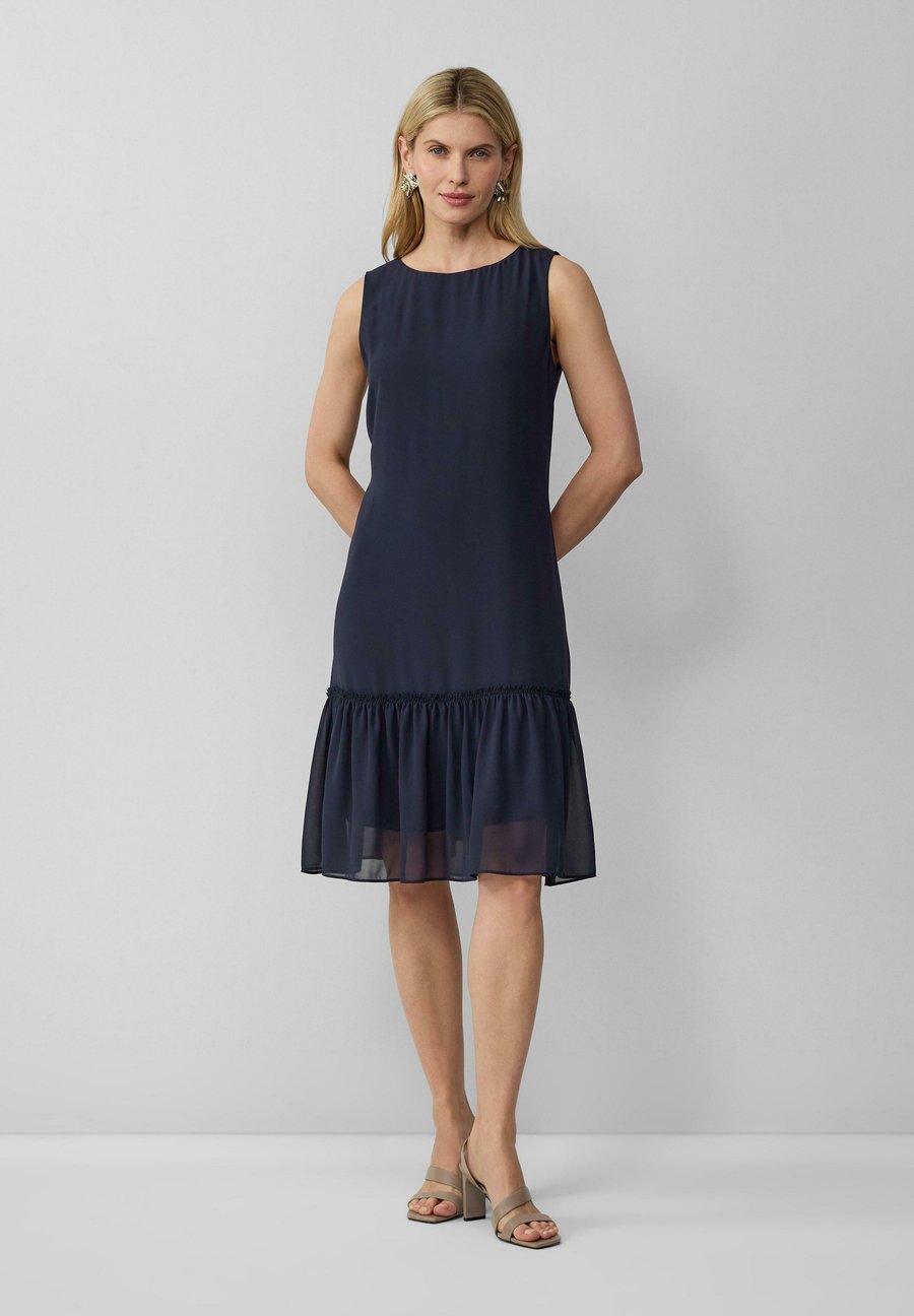 Платье s.Oliver BLACK LABEL Day dress, Navy/Dark Blue
Платье s.Oliver BLACK LABEL Day dress, Navy/Dark Blue