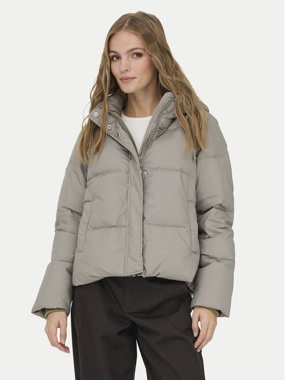 Пуховик regular fit Alice 15316455 Only, зеленый
Пуховик regular fit Alice 15316455 Only, зеленый