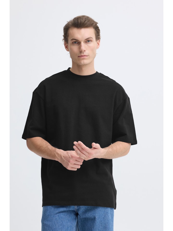 BLEND Черная футболка с круглым вырезом BHKaiser
BLEND Черная футболка с круглым вырезом BHKaiser