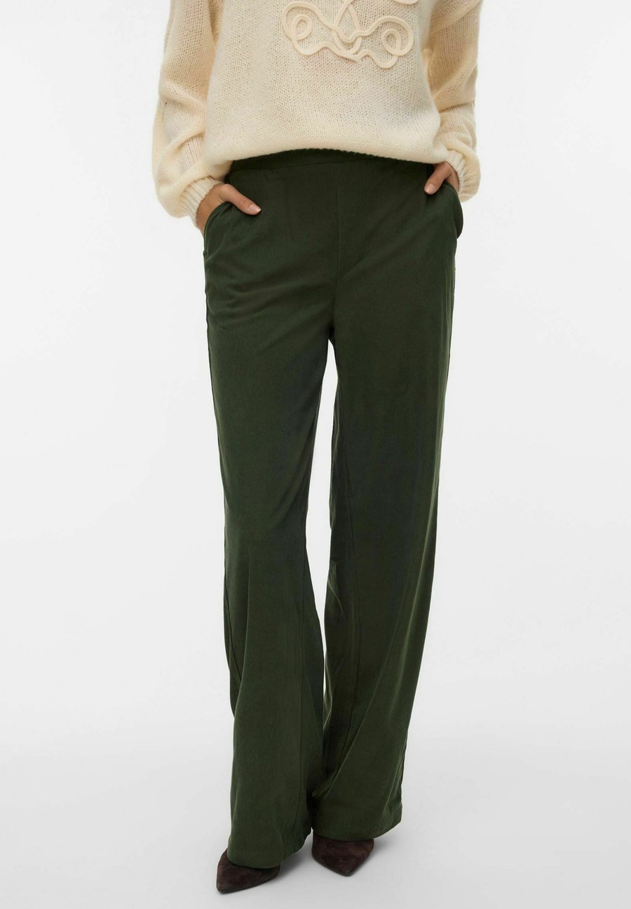 Джемпер Vero Moda PULLOVER VMVILLA, Birch/Camel
Джемпер Vero Moda PULLOVER VMVILLA, Birch/Camel