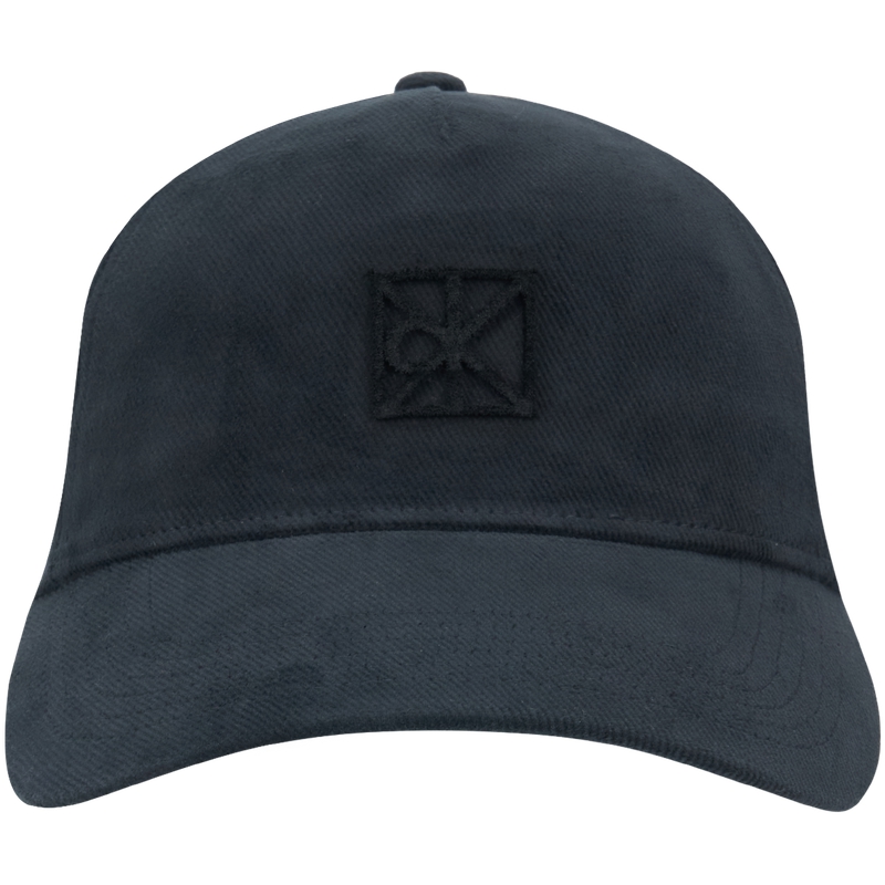 Хлопковая бейсболка Unisex Calvin Klein, ub1-space черный
Хлопковая бейсболка Unisex Calvin Klein, ub1-space черный