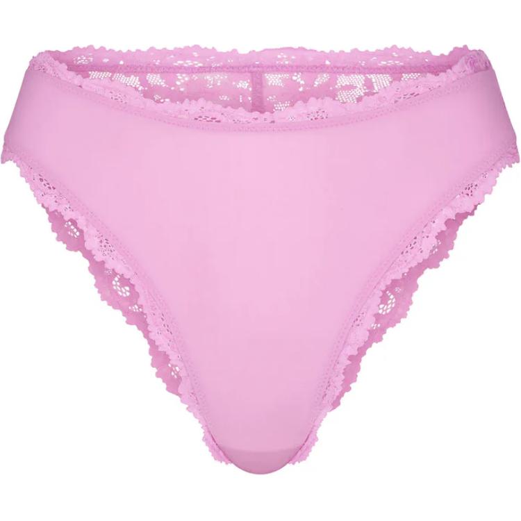 Подходящие для всех кружевные трусики-слипы для женщин, 1 шт, цвет «лепесток» Skims, 1 pack (petal color)
Подходящие для всех кружевные трусики-слипы для женщин, 1 шт, цвет «лепесток» Skims, 1 pack (petal color)